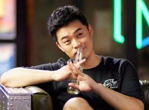 娱乐圈爆料新情侣是谁呀,神秘恋情引热议! 第3张 娱乐圈爆料新情侣是谁呀,神秘恋情引热议! 第3张