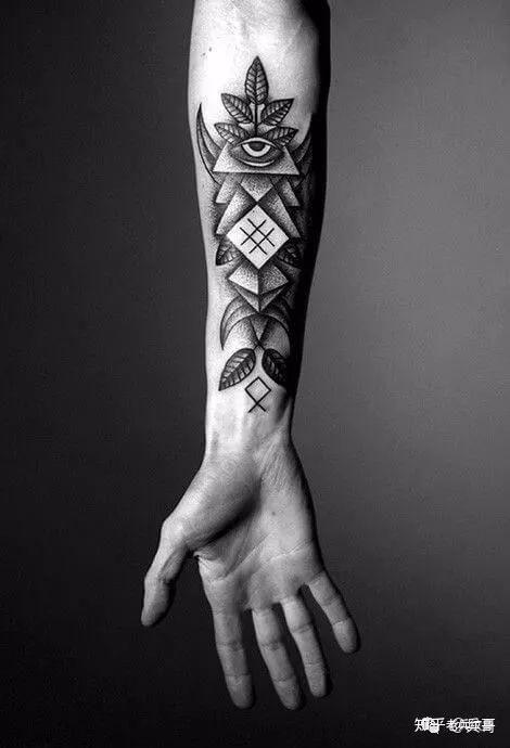 纹身男孩视频爆料大全,揭秘纹身背后的故事与真相  第2张